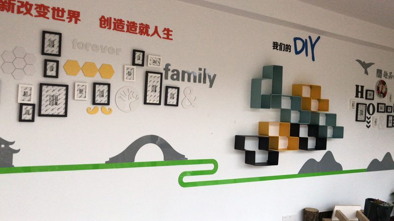 小标题：药品包装广告设计的核心要素